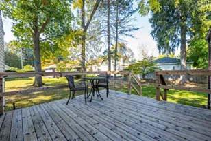406 W 3rd St, Buchanan, MI 49107 - Photo 35