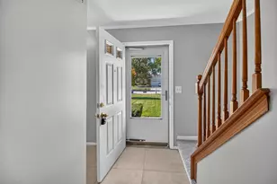 661 Stonehenge Dr, Canton, MI 48188 - Photo 5