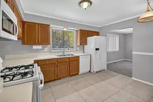 661 Stonehenge Dr, Canton, MI 48188 - Photo 9