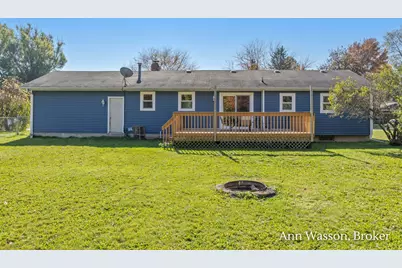 667 Marway Street NW, Comstock Park, MI 49321 - Photo 19