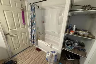 2745 Clairmount Ave, Detroit, MI 48206 - Photo 9