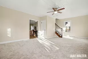 610 S Park St, Hastings, MI 49058 - Photo 3