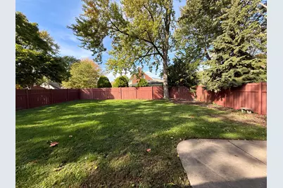 21203 River Road, Grosse Pointe, MI 48236 - Photo 41