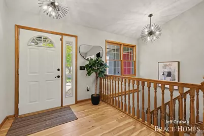 2174 Lamont Court NW, Grand Rapids, MI 49534 - Photo 5