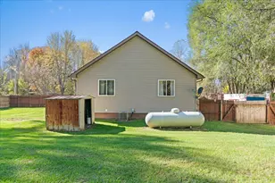10328 N Antcliff Rd, Fowlerville, MI 48836 - Photo 23