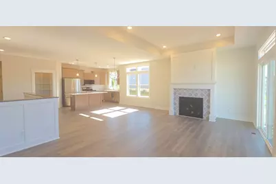 5535 Canal Avenue SW #62, Wyoming, MI 49418 - Photo 11