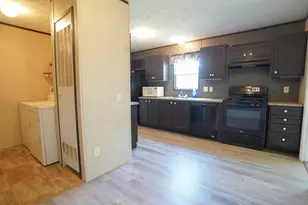 1689 Susan St, Dorr, MI 49323 - Photo 15