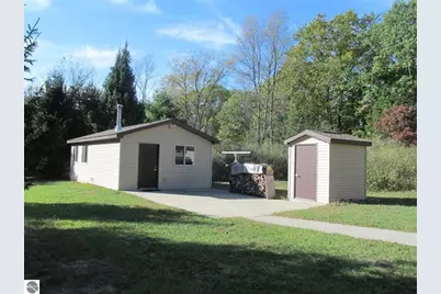 23876 130th Avenue, Hersey, MI 49639 - Photo 9