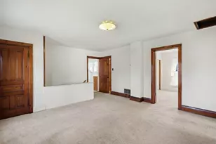325 E Lincoln Ave, Zeeland, MI 49464 - Photo 27