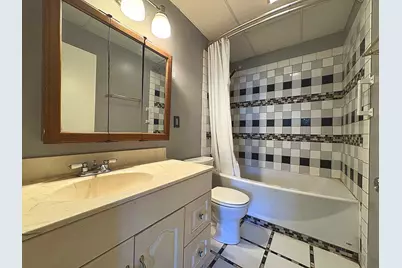 125 Lamora Avenue, Battle Creek, MI 49037 - Photo 9