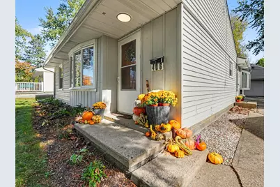 406 N Harris Street, Saline, MI 48176 - Photo 3