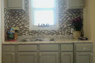 19483 Rosemont Ave, Detroit, MI 48219 - Photo 3