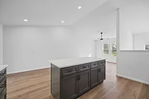 304 Mimz, Bangor, MI 49013 - Photo 9