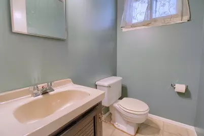 18152 Alvaro Avenue, Brownstown, MI 48193 - Photo 13