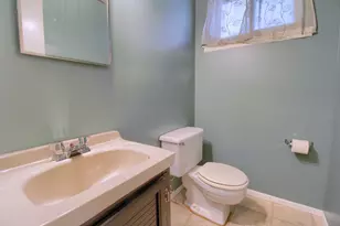 18152 Alvaro Ave, Brownstown, MI 48193 - Photo 13