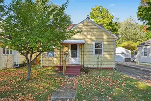 320 W Burnham Street W, Battle Creek, MI 49015 - Photo 1