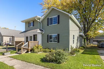 180 Loomis Street, Sparta, MI 49345 - Photo 3