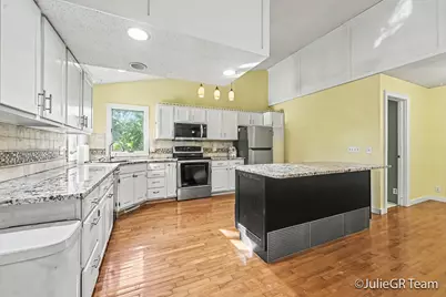 16248 Taft Road, Spring Lake, MI 49456 - Photo 7