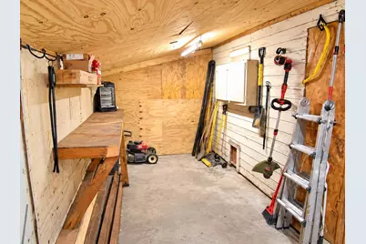 1435 Climax Avenue, Kalamazoo, MI 49006 - Photo 35