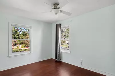 920 Reynard Street SE, Grand Rapids, MI 49507 - Photo 17