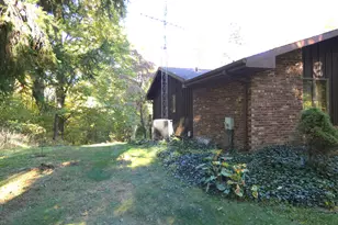 569 W Shawnee Rd, Baroda, MI 49101 - Photo 5