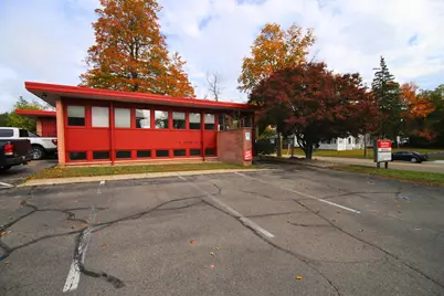 181 North Avenue, Battle Creek, MI 49017 - Photo 1