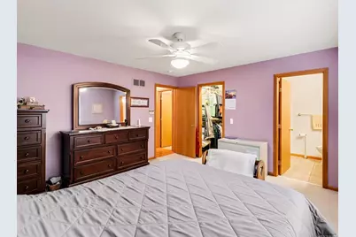 2583 Hawthorne Way, Saline, MI 48176 - Photo 11