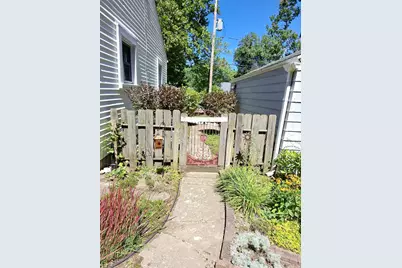 1019 Clover Street, Kalamazoo, MI 49008 - Photo 31