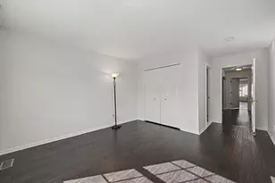37536 Newburgh Park Cir, Livonia, MI 48152 - Photo 21