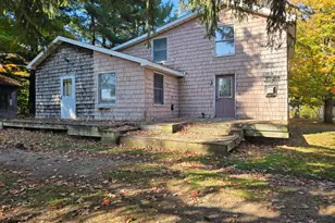187 W Ferney St, Clarksville, MI 48815 - Photo 1