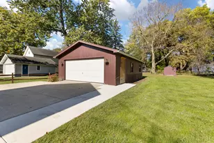 818 College Ave, Adrian, MI 49221 - Photo 39