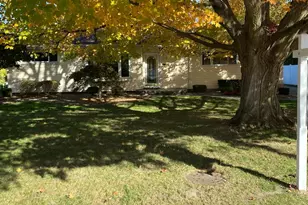 29210 Terrence St, Livonia, MI 48154 - Photo 3