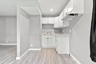 2127 Ackley Ave, Westland, MI 48186 - Photo 7