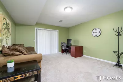 8775 Courtland Drive NE, Rockford, MI 49341 - Photo 17