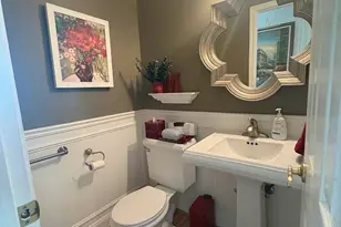 19339 Hampton St, Riverview, MI 48193 - Photo 9