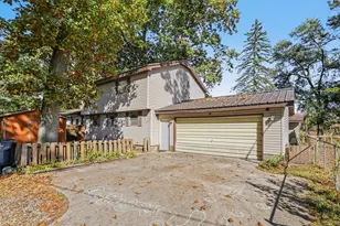 67025 Oxbow Dr, Constantine, MI 49042 - Photo 1