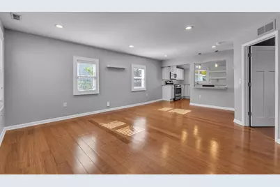 407 N Harris Street, Saline, MI 48176 - Photo 5