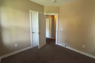 14893 Sussex St, Detroit, MI 48227 - Photo 19