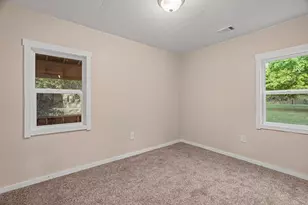 413 Marie Ave, Battle Creek, MI 49037 - Photo 9