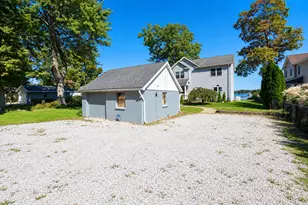 629 S Shore Dr, Portage, MI 49002 - Photo 37