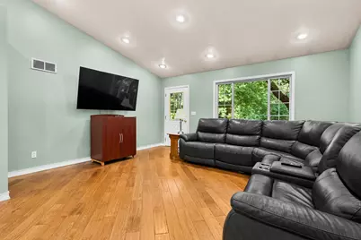 11175 S Enzian Road, Plainwell, MI 49080 - Photo 15