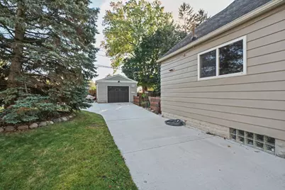 1032 Columbus Avenue, Grand Haven, MI 49417 - Photo 49