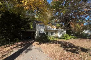 2072 W Giles Rd, Muskegon, MI 49445 - Photo 3