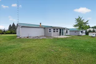 3635 W Washington Rd, Ithaca, MI 48847 - Photo 33