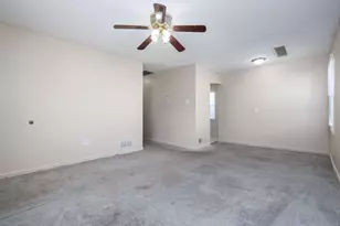 25625 Rosenbusch Blvd, Warren, MI 48089 - Photo 9