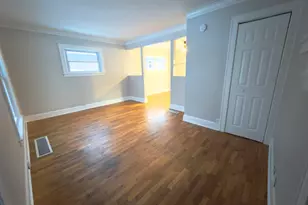 1511 Robertson Ave, Lansing, MI 48915 - Photo 7