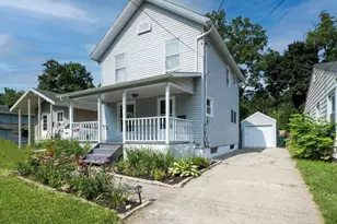 1511 Robertson Ave, Lansing, MI 48915 - Photo 1