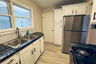 1511 Robertson Ave, Lansing, MI 48915 - Photo 5