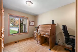 8505 Fairway Dr, Beulah, MI 49617 - Photo 17
