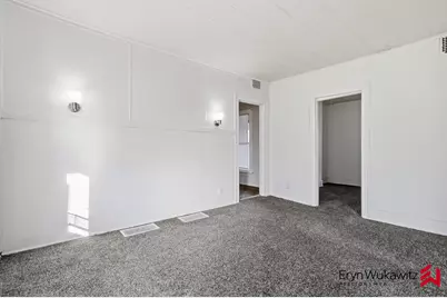 501 N Pine River Street N, Ithaca, MI 48847 - Photo 13